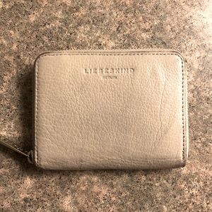 Liebeskind Berlin, light gray Leather wallet women